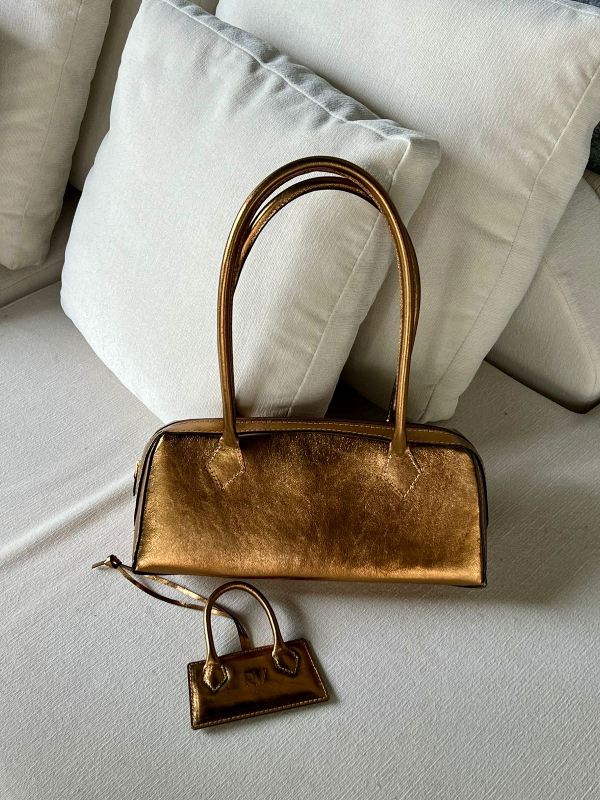 Bolsa Lívia