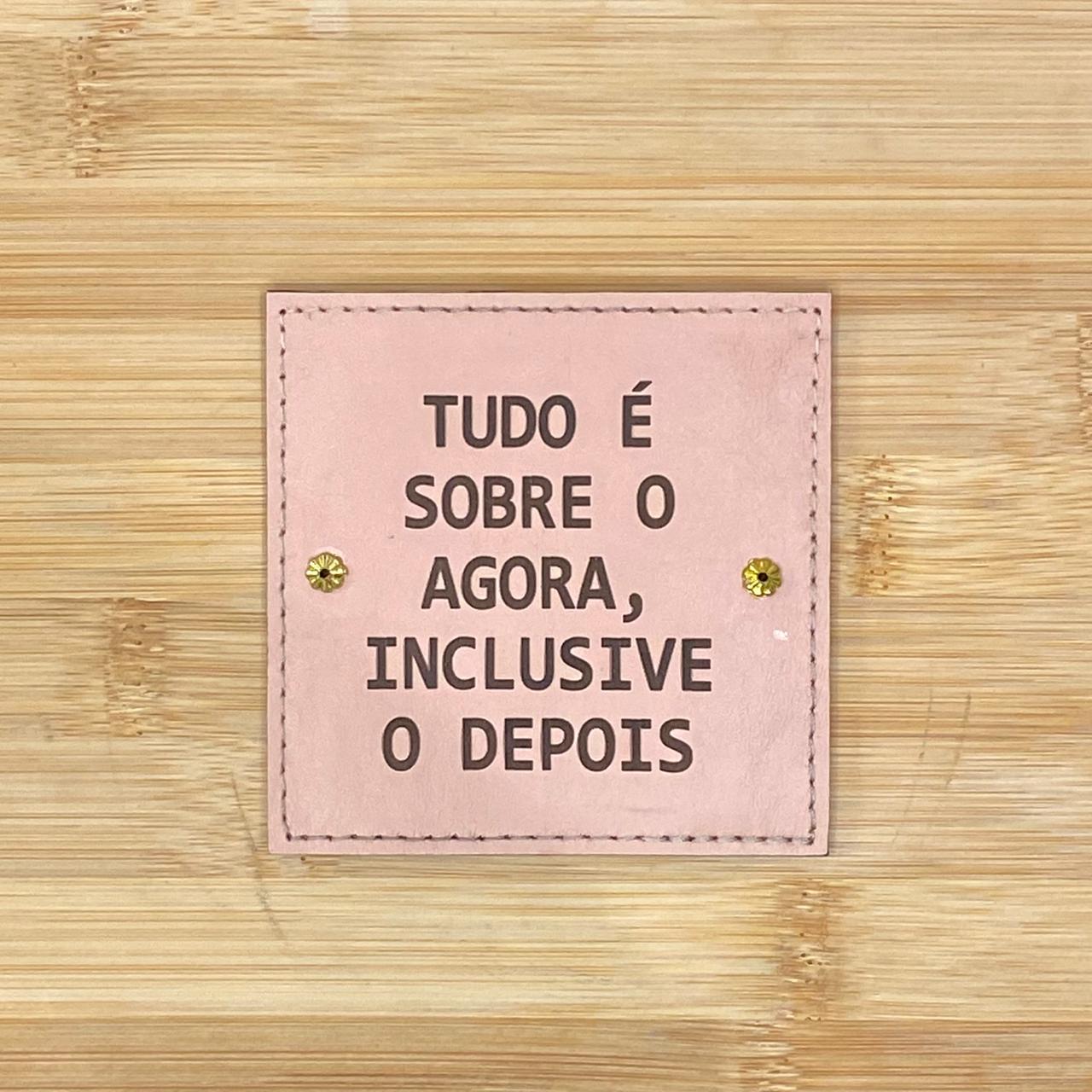 PLACA EM COURO | QUADRADO M