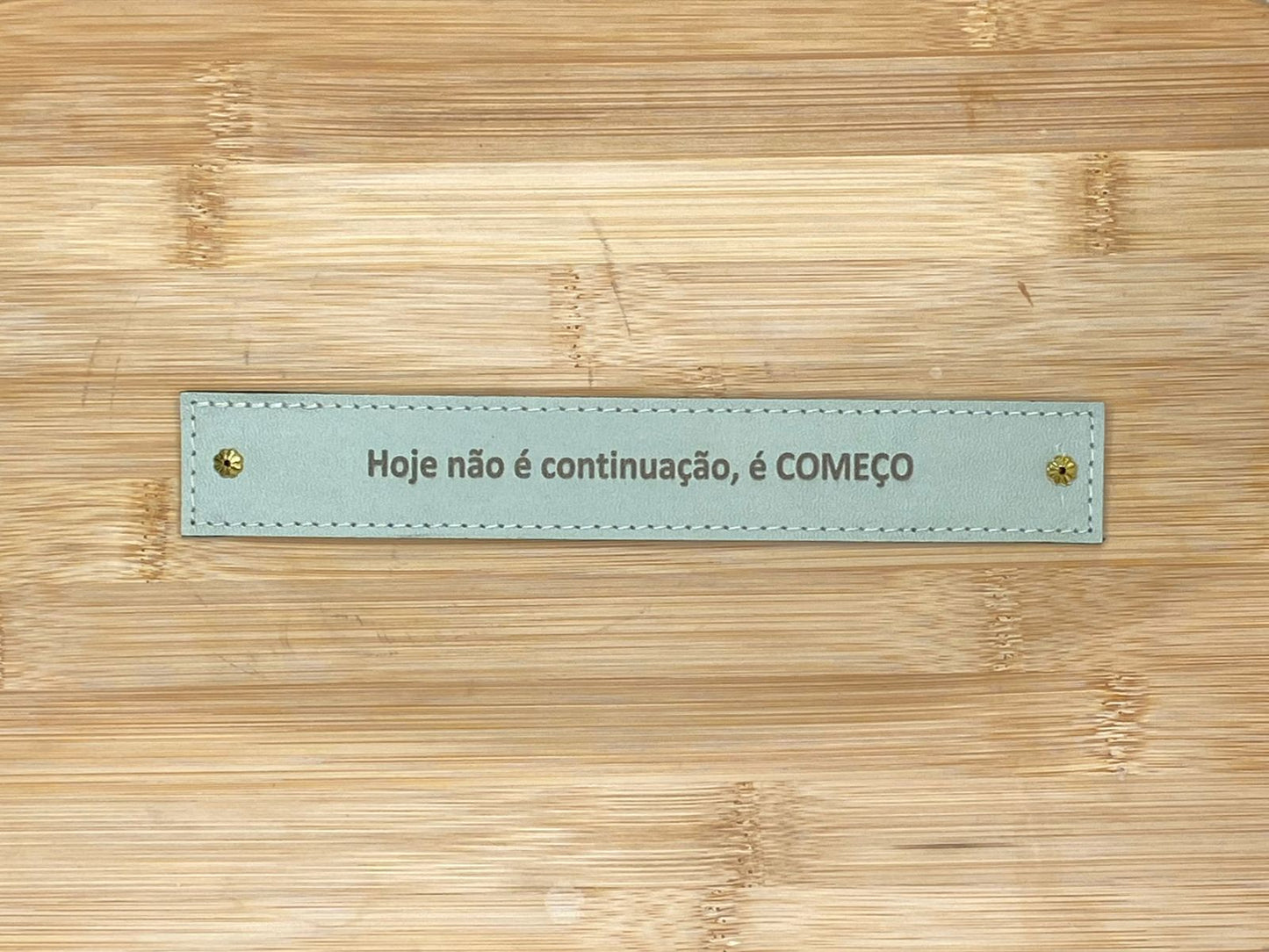 PLACA EM COURO | RETÂNGULO M