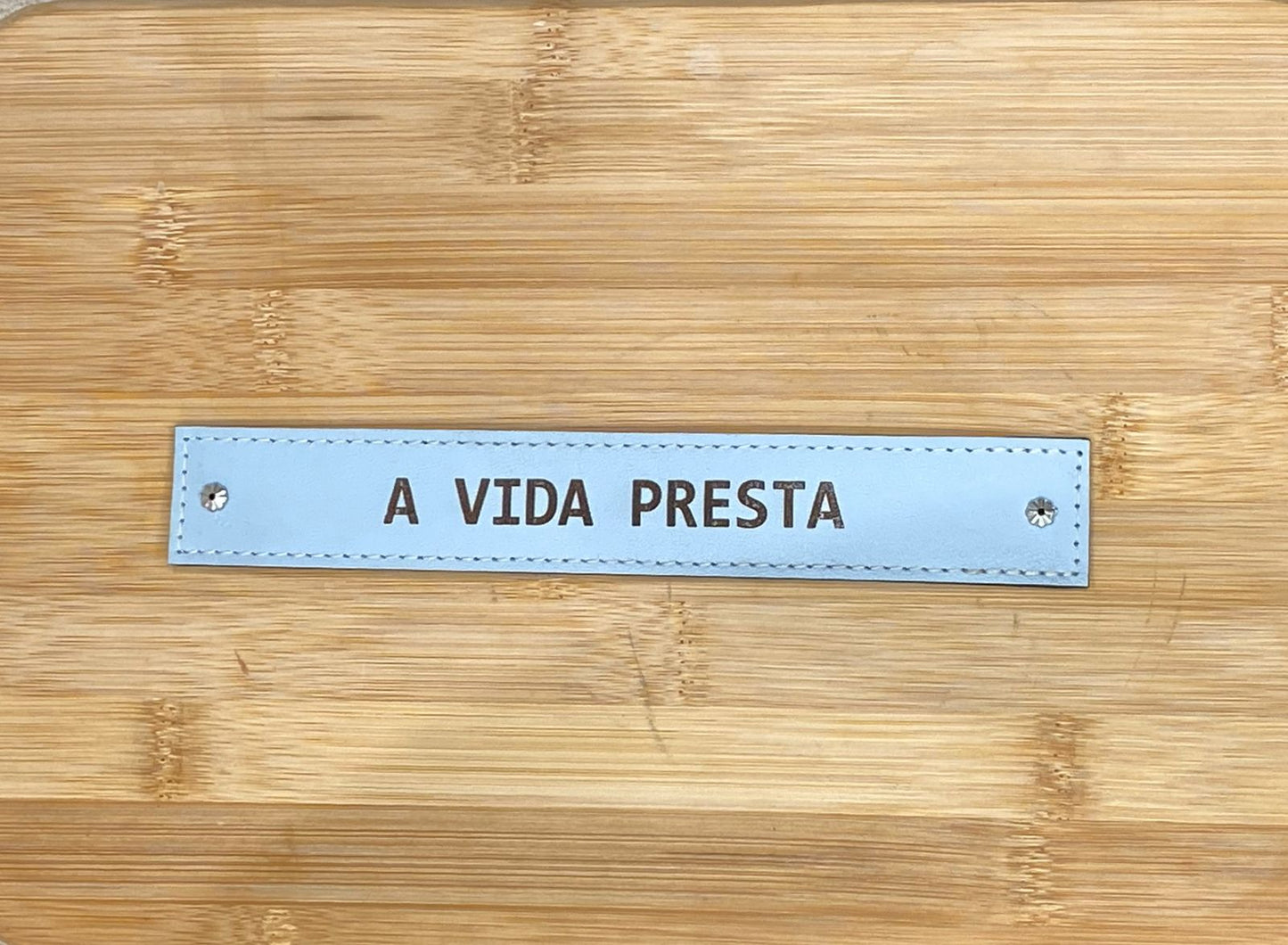 PLACA EM COURO | RETÂNGULO M