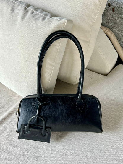 Bolsa Lívia