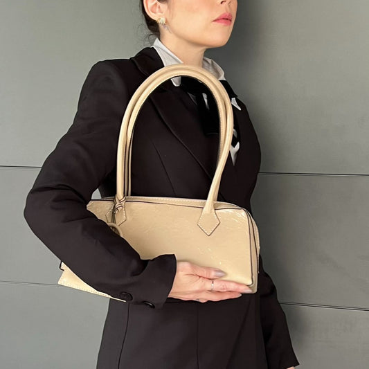 Bolsa Lívia
