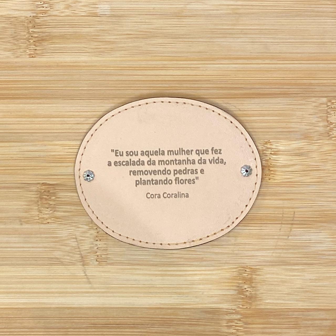 PLACA EM COURO | OVAL M