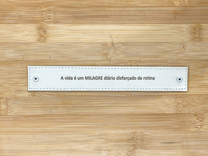PLACA EM COURO | RETÂNGULO M